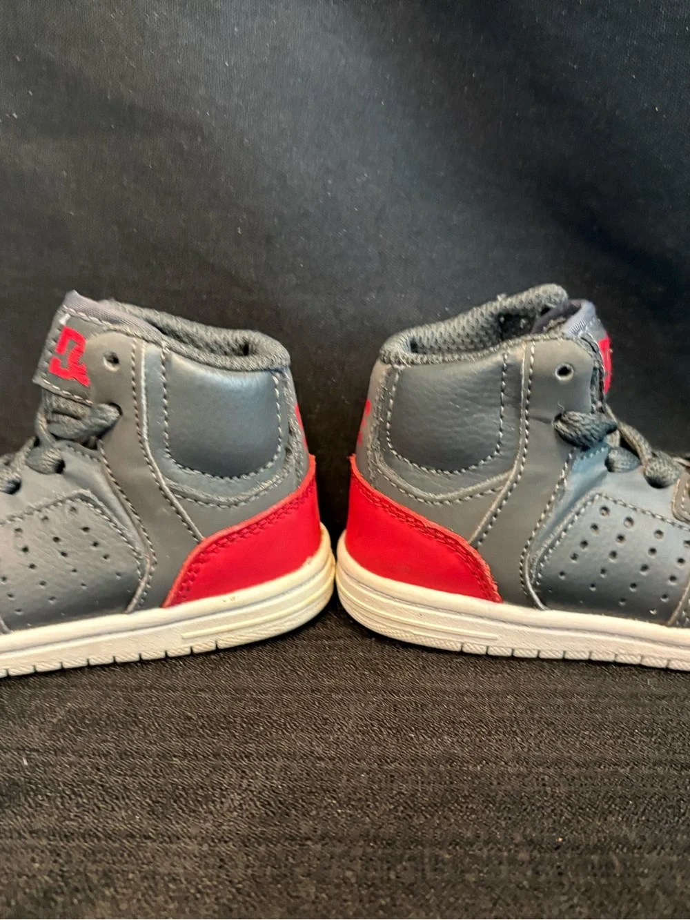 DC Spark High RS toddler sneakers in grey and red size 5